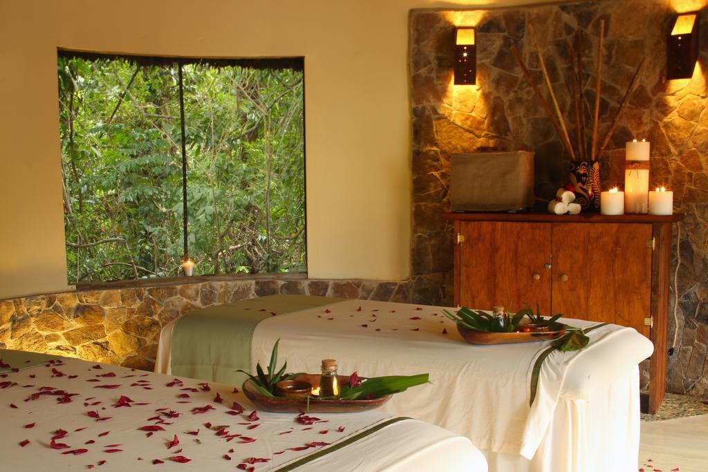 The Lodge & Spa At Pico Bonito El Pino Ngoại thất bức ảnh